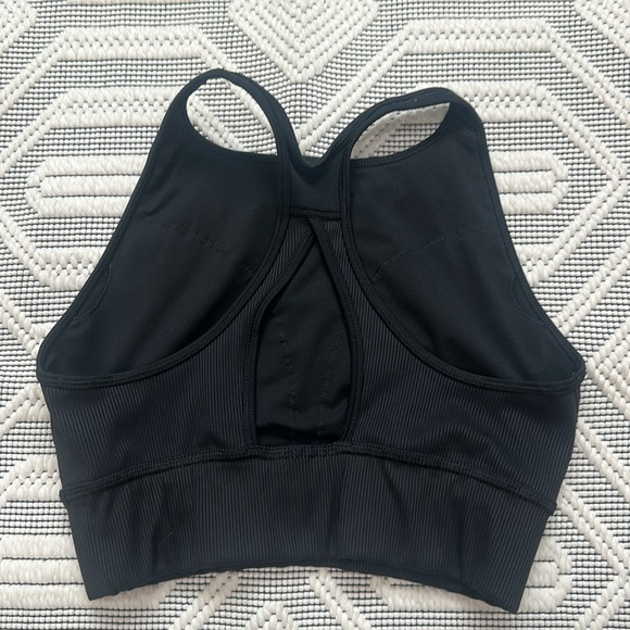 Adidas Ribbed Sports Bra - Picture 2 of 4